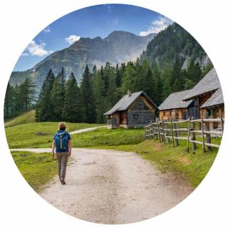Wanderer. Link zu unserem Onlineschaufenster Nach draußen.