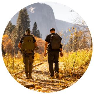 Herbstwanderung. Link zu unserem Onlineschaufenster Herbstzeit - Wanderzeit.